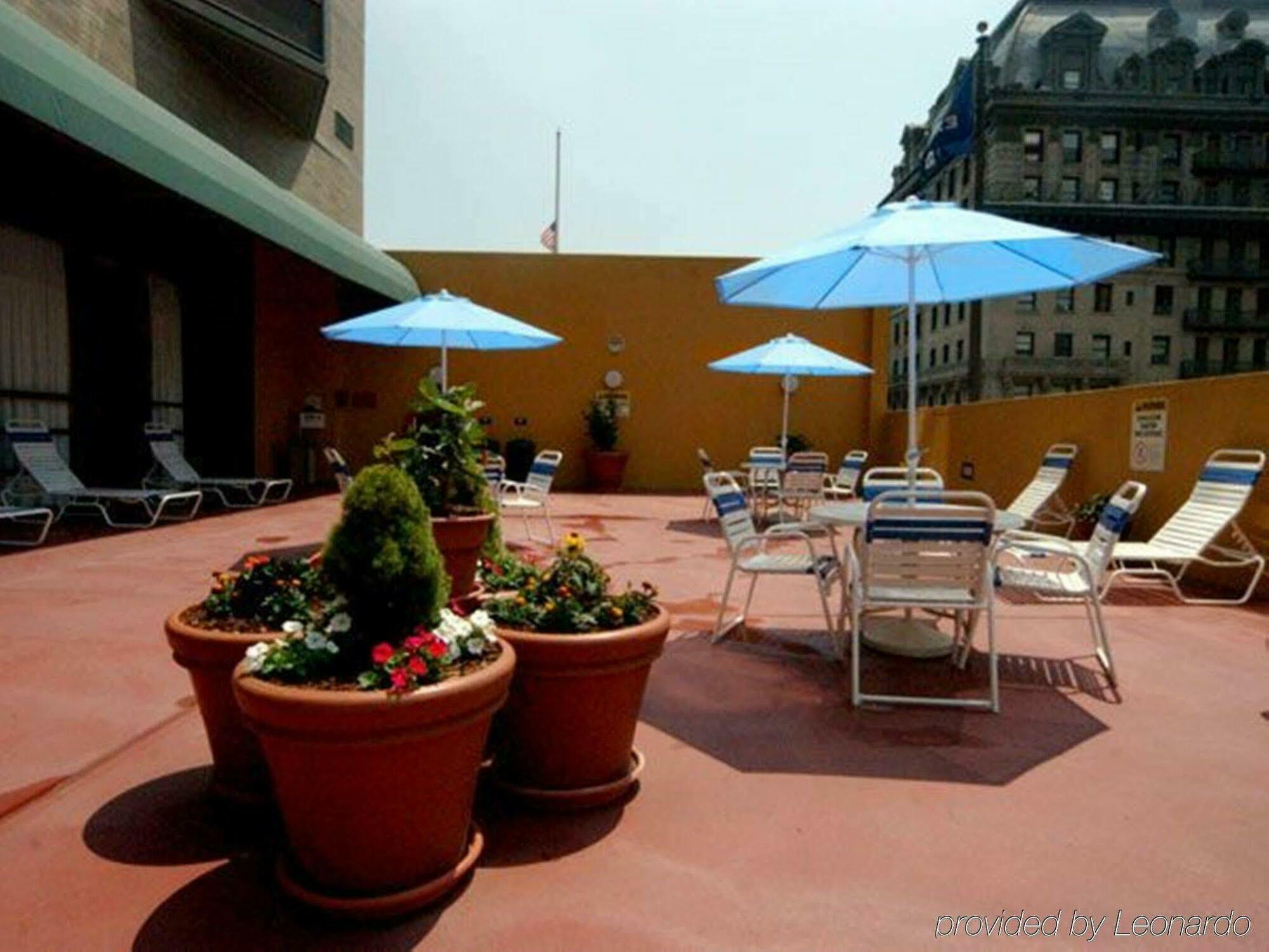 Holiday Inn Express Philadelphia-Midtown, An Ihg Hotel Exterior photo